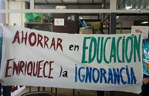 UNIVERSIDADES NACIONALES SIN CLASES