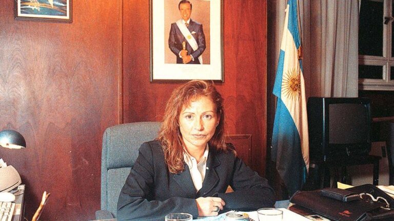 claudia-bello