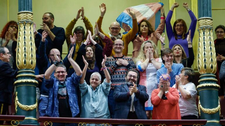Foto portada. Aprobación ley trans España