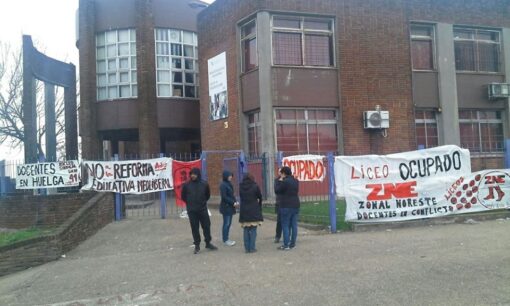 Liceo 41 Montevideo. Foto portada