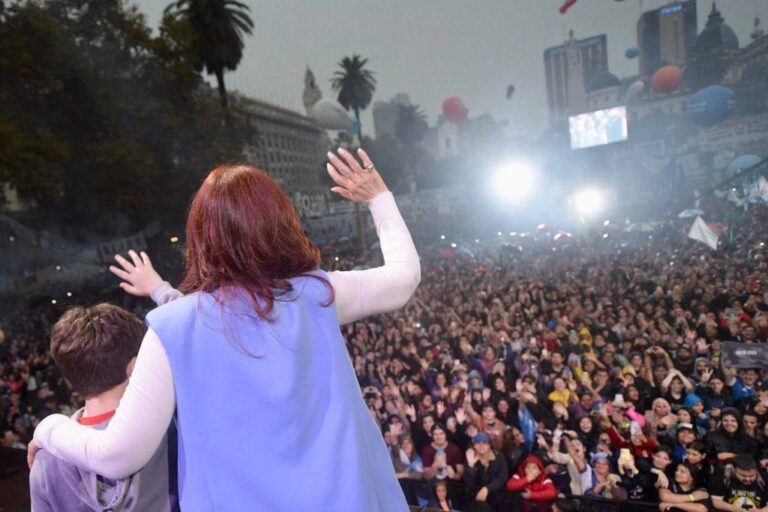 Portada. Acto a 20 años de asunción Néstor Kirchner