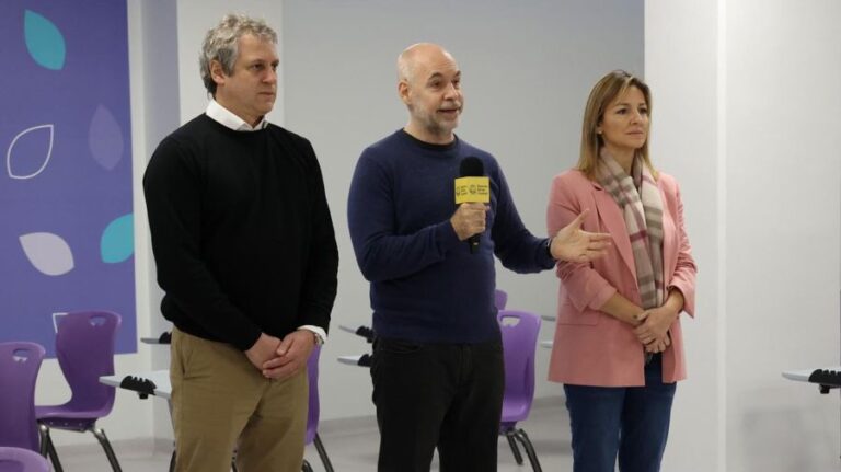 Portada, gobierno de CABA premia al presentismo docente