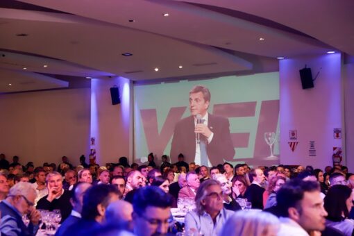 Portada. Massa en encuentro con empresarios Pymes