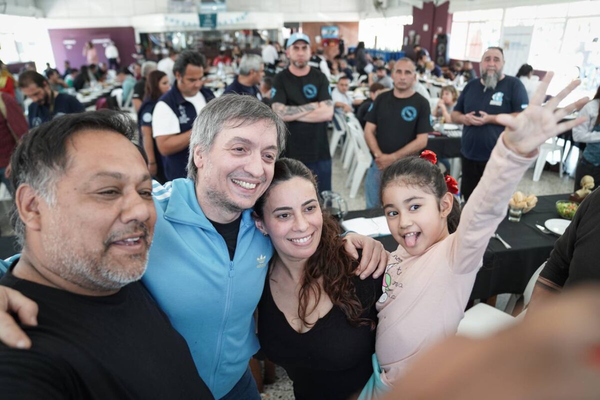 Portada. Máximo Kirchner con la rama sindical