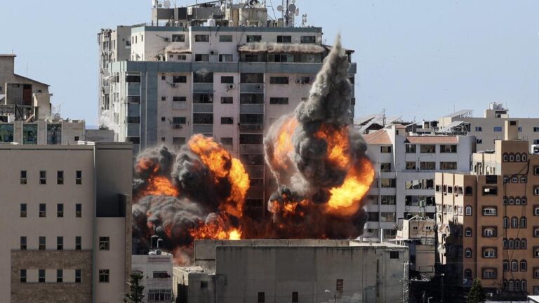 Portada. Gaza bajo asedio israelí