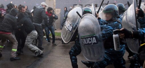 Portada. La FIDH contra el protocolo antipiquete