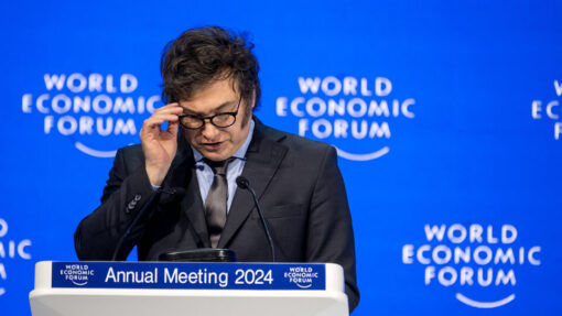 Portada. Milei en Davos