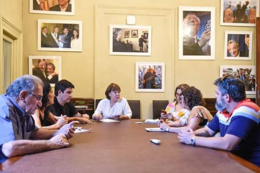 Portada. CTERA reunida con legisladores nacionales y provinciales contra el DNU y Ley Omnibus