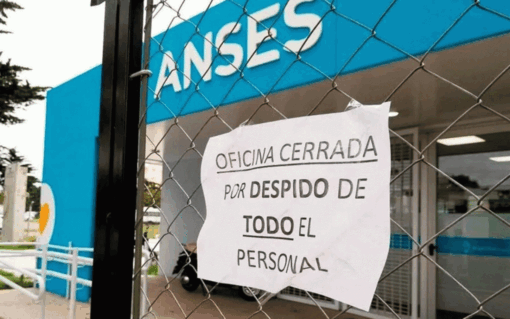 Portada. Medida de fuerza de ATE por despidos masivos