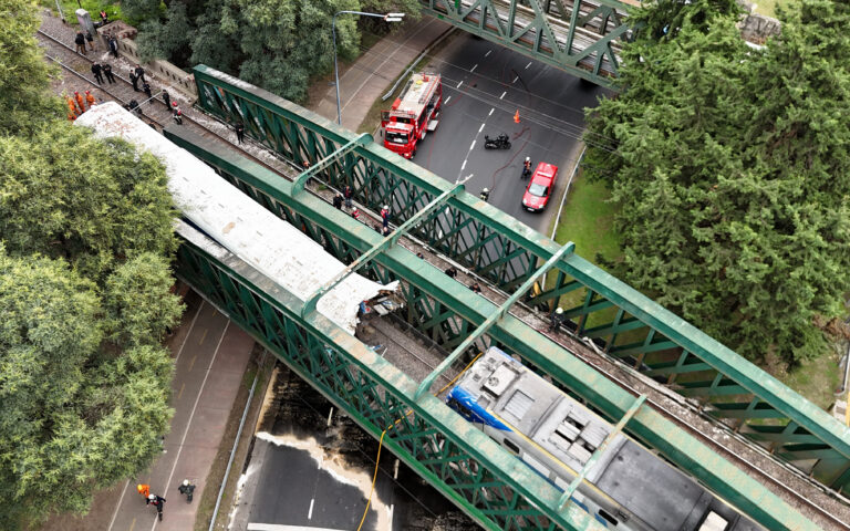 ARGENTINA-BUENOS AIRES-TRENES-ACCIDENTE