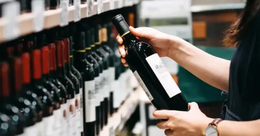 Portada. Fuerte caída del consumo de vino