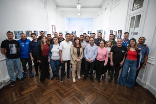 Portada. Cristina con Juventudes CGT
