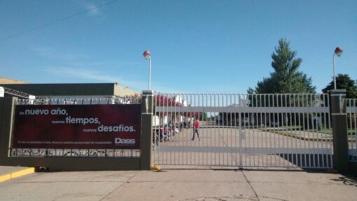 Portada. Dass cierre