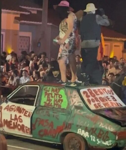 Portada. Carnaval de Lincoln pedofilia