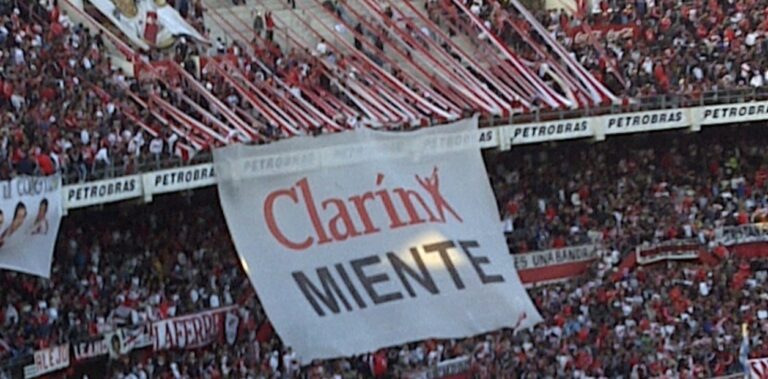Portada Comunicado PJ contra Clarin