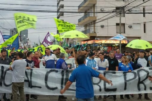 Portada. Despidos Petroquímica Río Tercero
