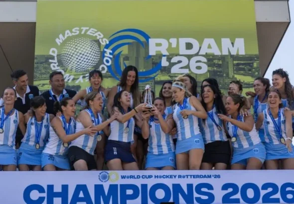 Portada. Selección hockey femenino +50
