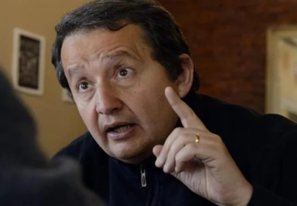 Portada. Carlos del Frade